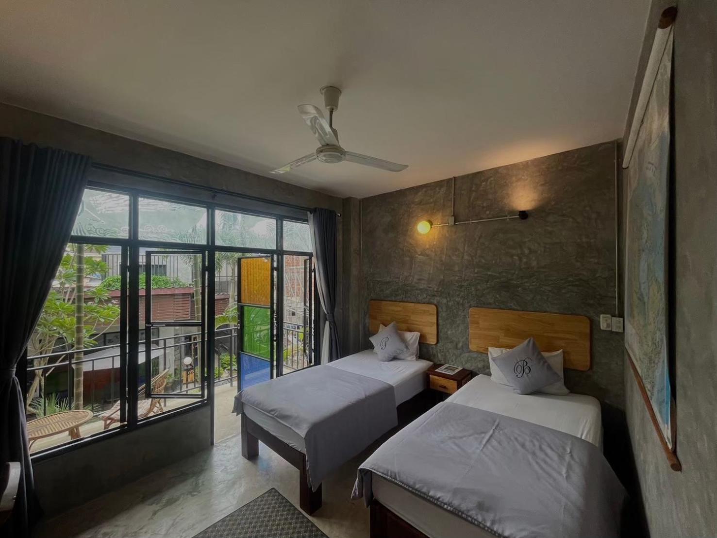 The Picturebook Guesthouse Mae Sot Extérieur photo