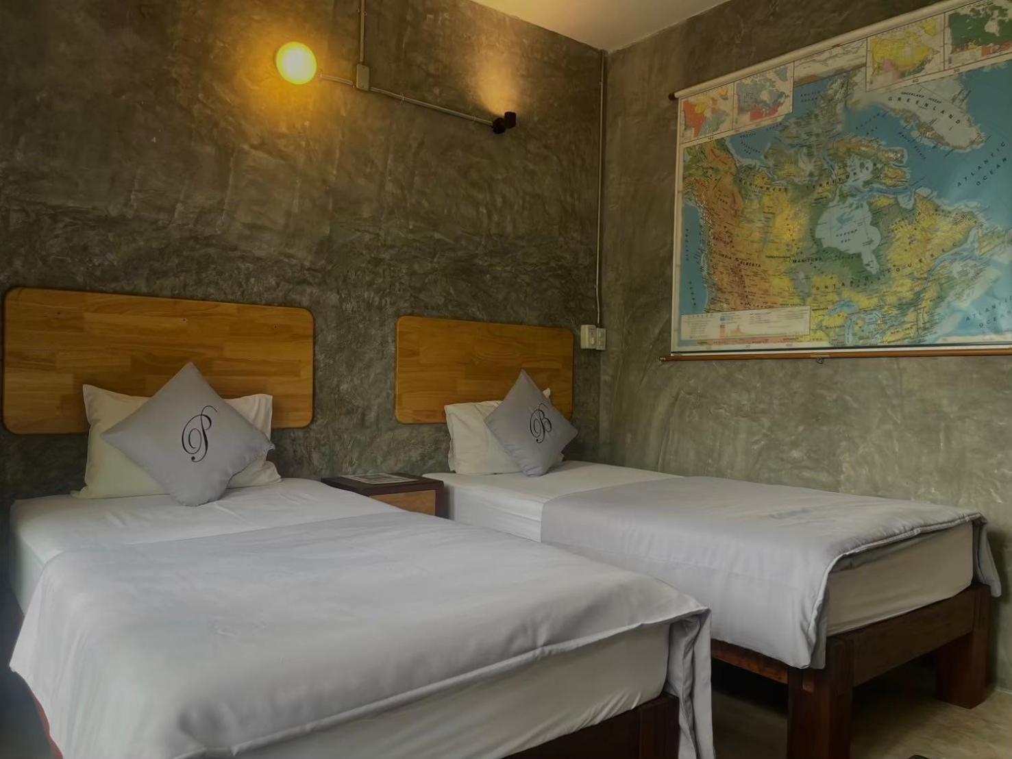 The Picturebook Guesthouse Mae Sot Extérieur photo