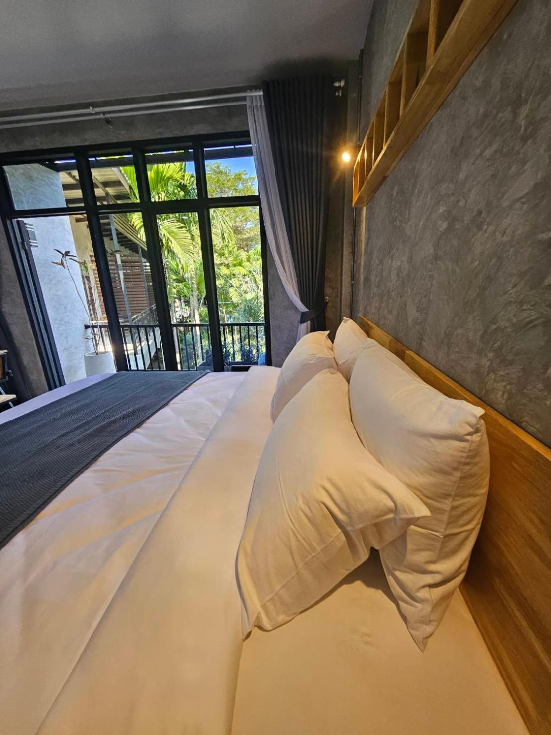 The Picturebook Guesthouse Mae Sot Extérieur photo